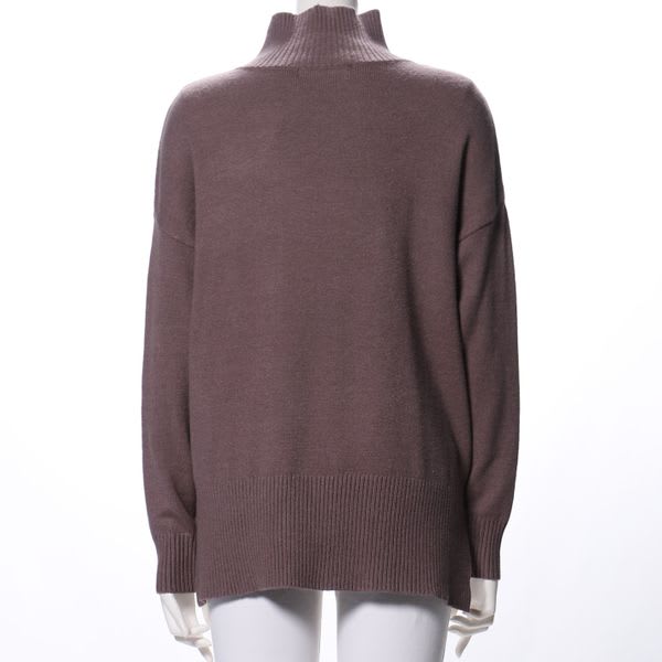 ドロップショルダーハイネックニット