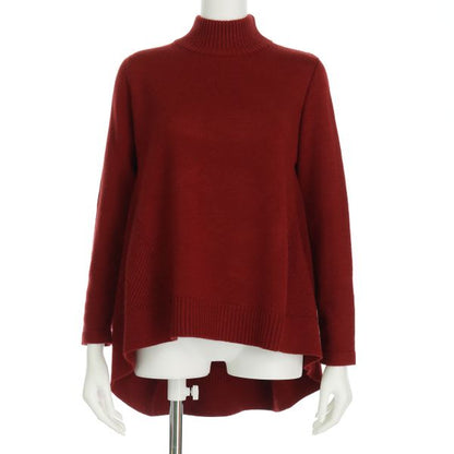 バックテールハイネックニット