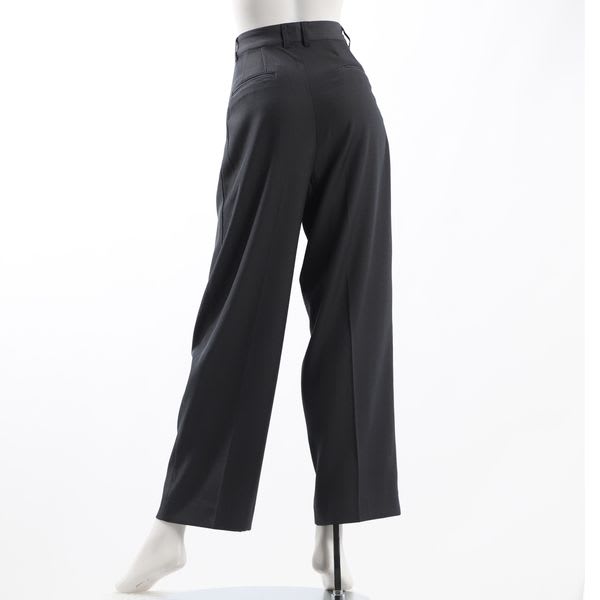 タックワイドパンツ