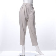 タック入りテーパードパンツ