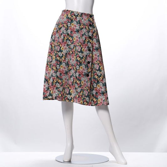 デシンフラワープリントラップ風フレアスカート