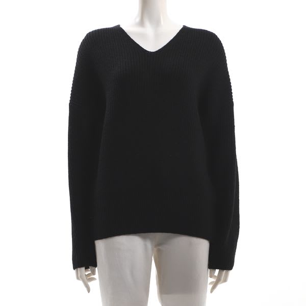 ドロップショルダーVネックニット