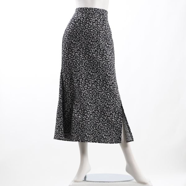 レオパード柄サイドスリットスカート