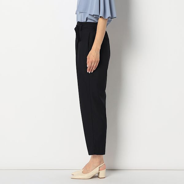 バックゴムベルト付きタックテーパードパンツ