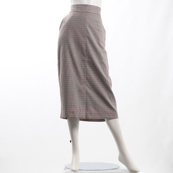 チェック柄タイトスカート