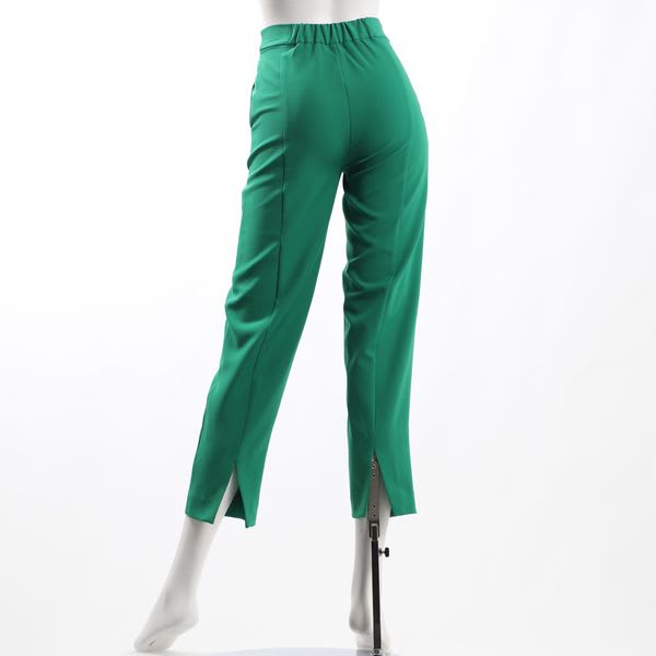 バックスリットセンターシームパンツ