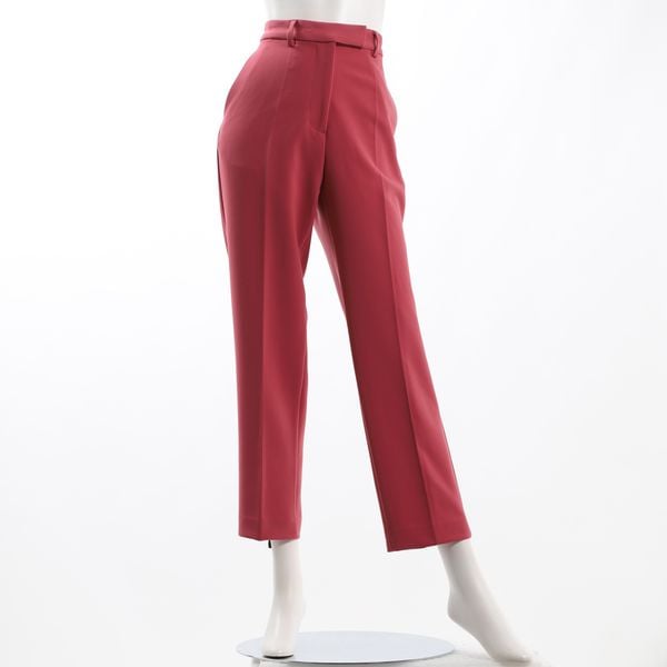 センタープレステーパードパンツ