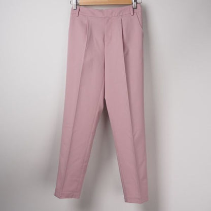 センタープレステーパードパンツ