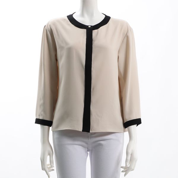 バイカラー ネックラインデザインブラウス