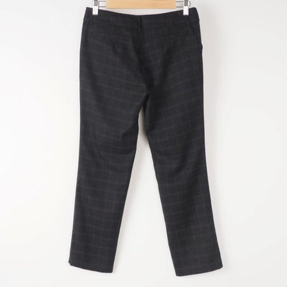 チェック柄パンツ