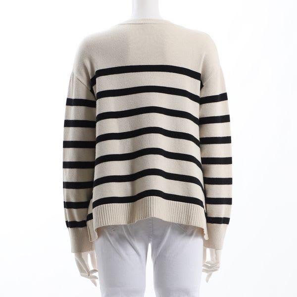 ボーダー柄ニット