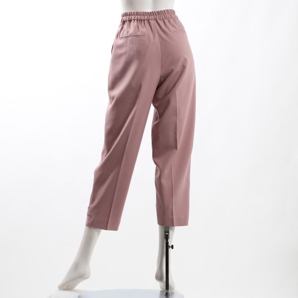 タック入りテーパードパンツ