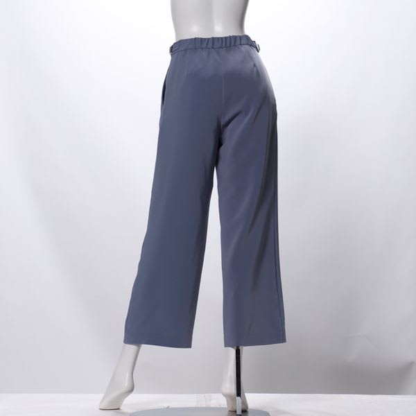 タックワイドパンツ