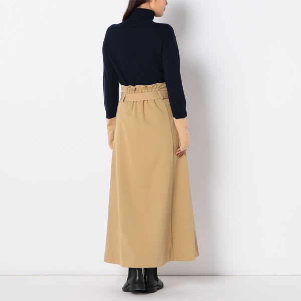 バイカラータートルネックニット