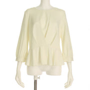 タックペプラムブラウス