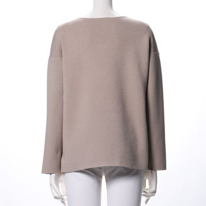 サイドスリット入りVネックニット