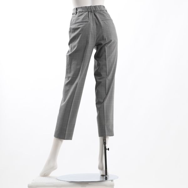 ストレッチテーパードパンツ