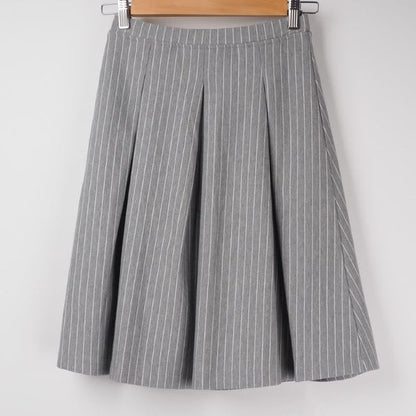 ストライプタックスカート