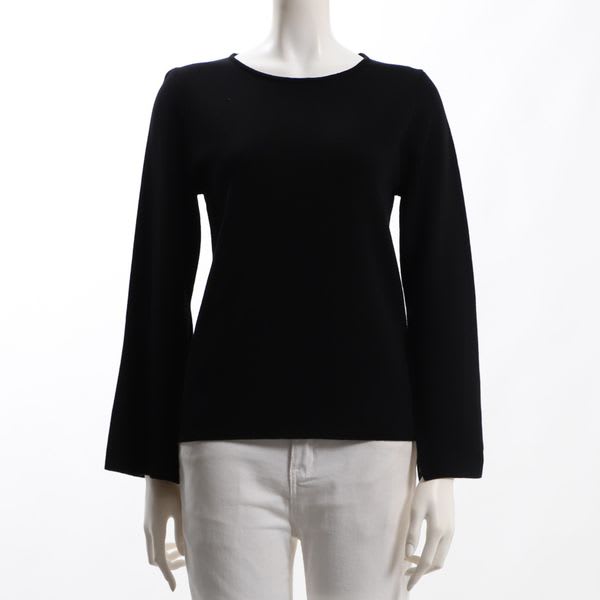 袖スリット入りクルーネックニット