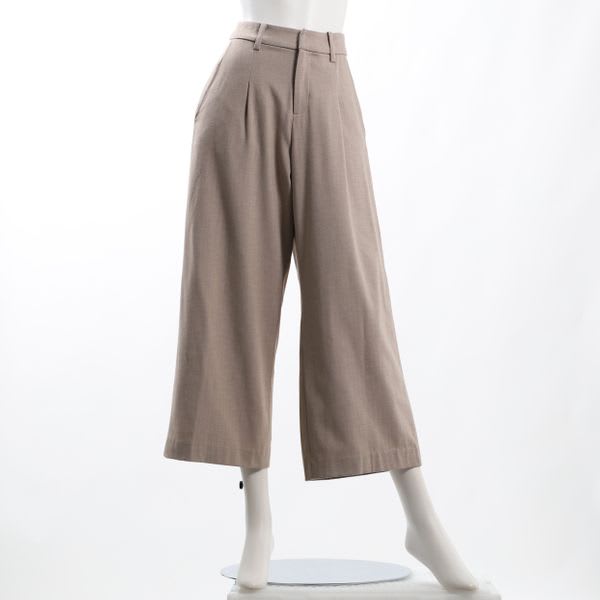ヘリンボーンタック入りワイドパンツ