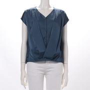 フロントタックデザインVネックブラウス