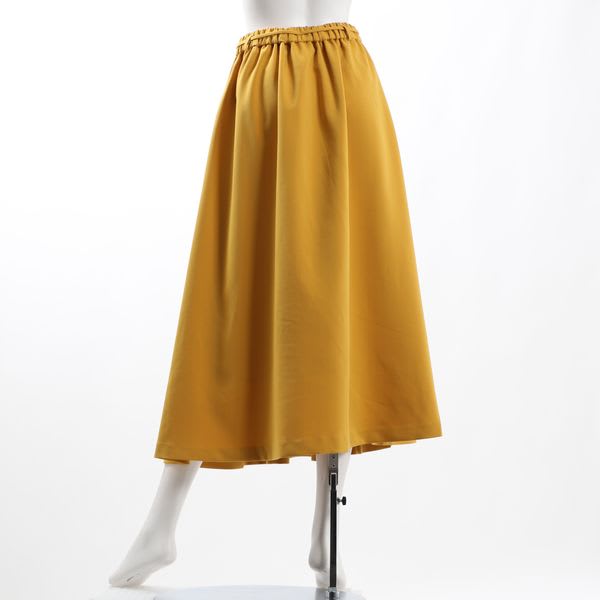 リボンベルト付きフレアスカート