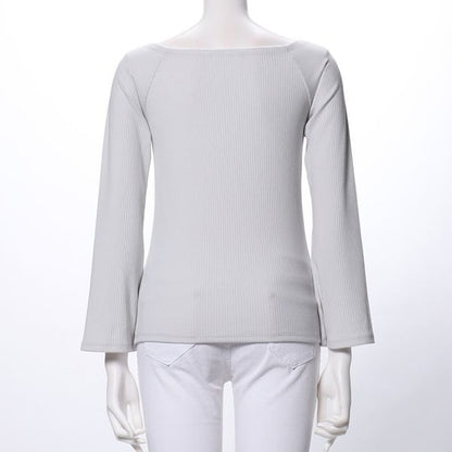 バトーネックニット