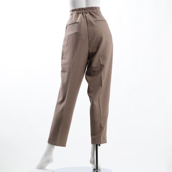 シンプルデザインタックテーパードパンツ