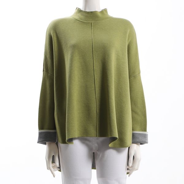 リバーシブルポンチョ風プルオーバー