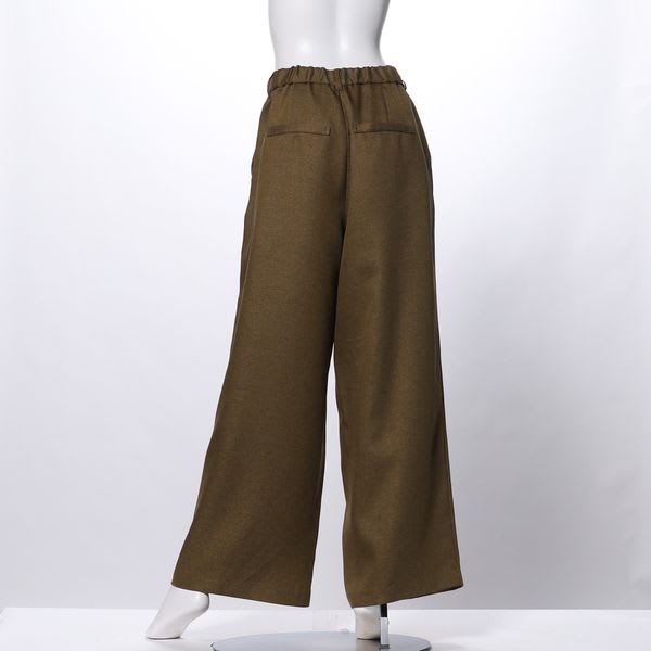 シャンブレーカルゼタック入りワイドパンツ