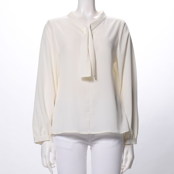 ボウタイブラウス