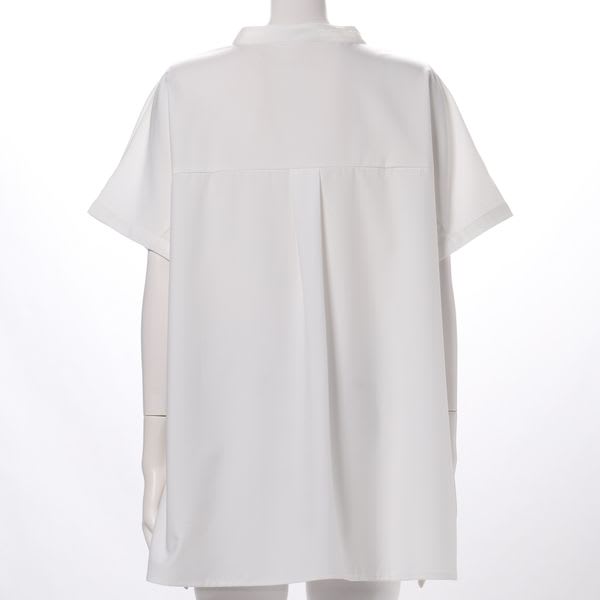 スタンドVネックブラウス