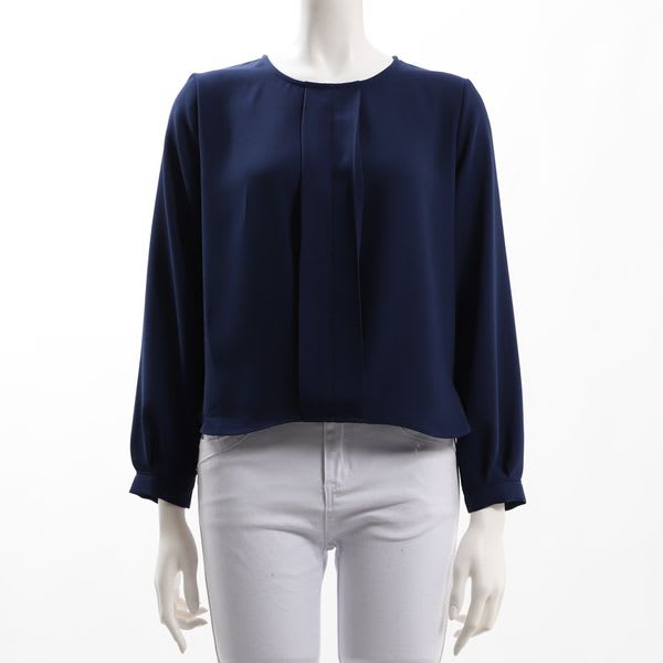 フロントタックデザインブラウス