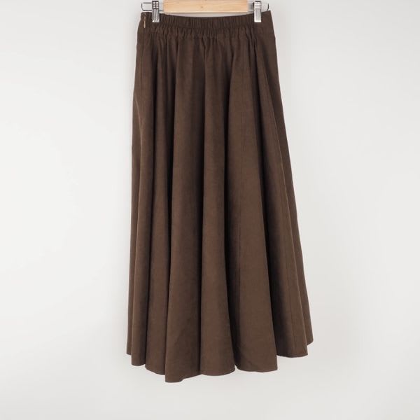 ピーチスキンフレアスカート