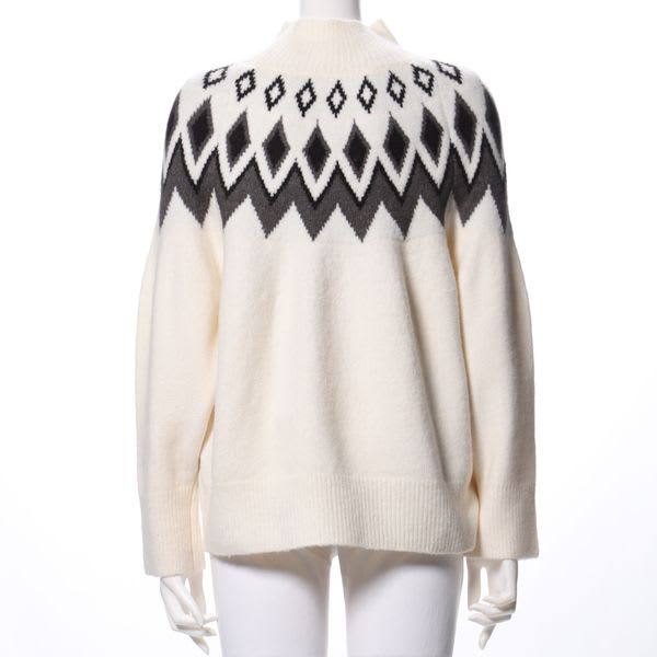 ノルディック柄ハイネックニット