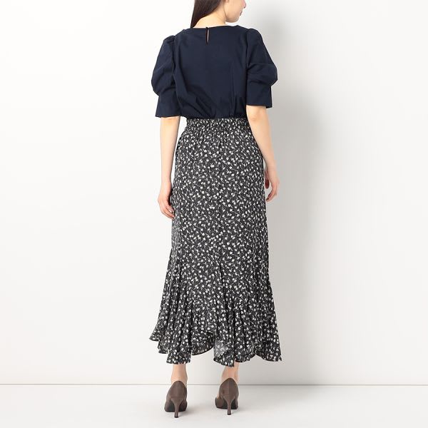 イレギュラーヘム小花柄マーメイドスカート