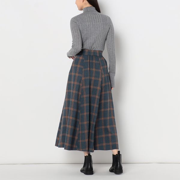 チェック柄フレアスカート
