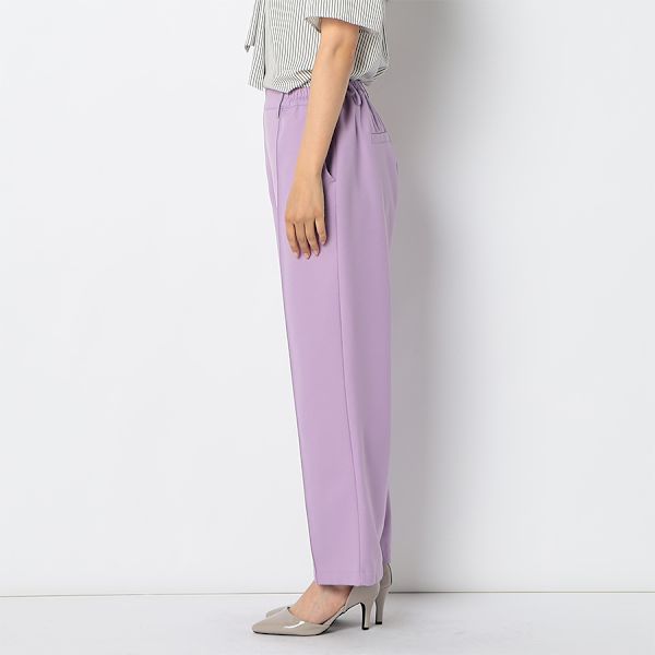 ピンタック入りストレートパンツ
