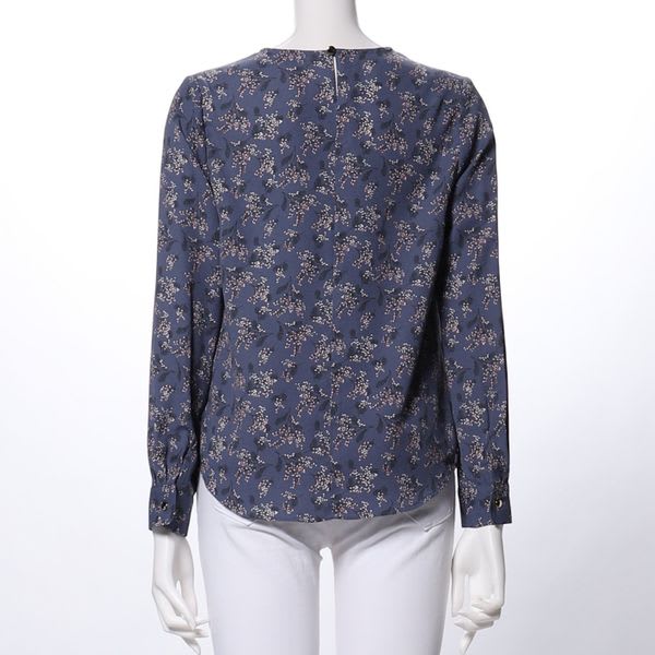 花柄Vネックブラウス