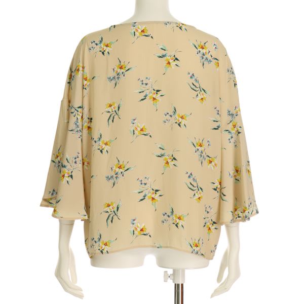 花柄フレアスリーブブラウス