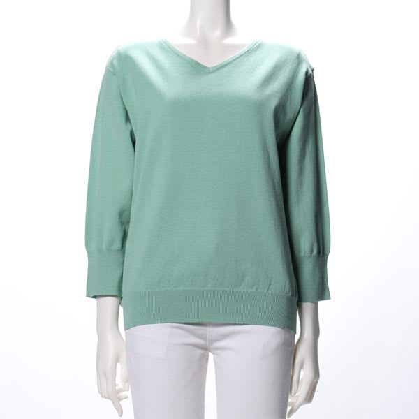 ベーシックVネックニット