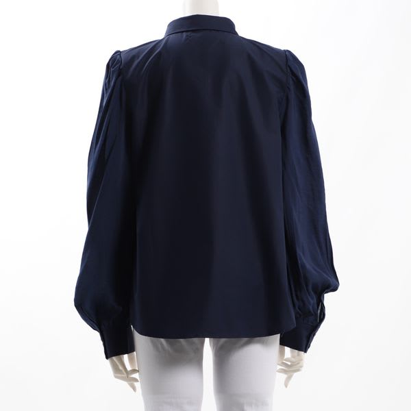 パフスリーブブラウス