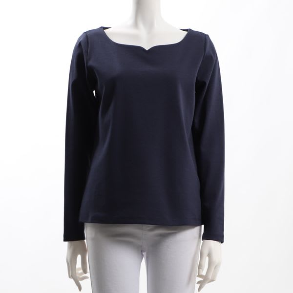 ハートカットネックカットソー