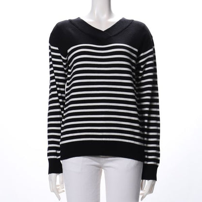 ボーダー柄Vネックニット