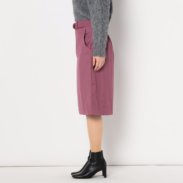 Dカンベルト付きタイトスカート