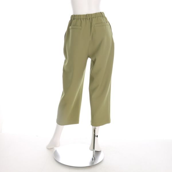 シンプルタックパンツ