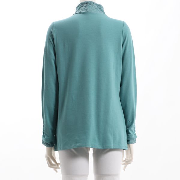 レースハイネックカットソー