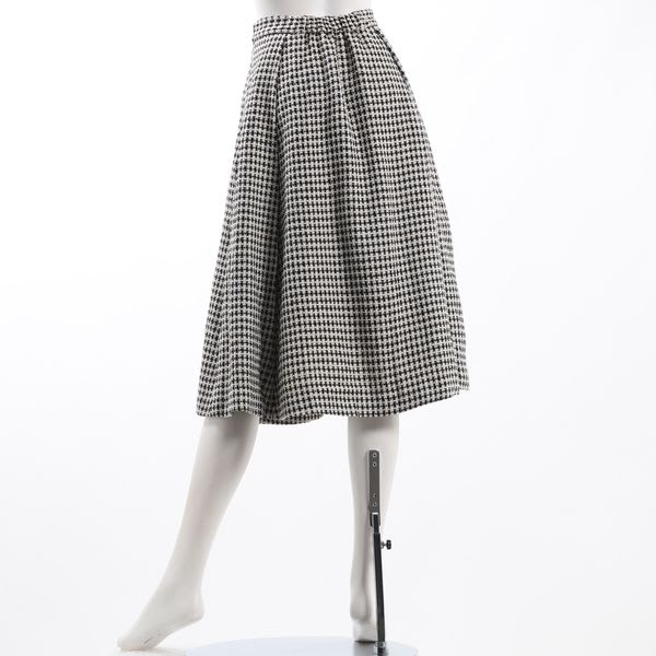 ツイードタックフレアスカート