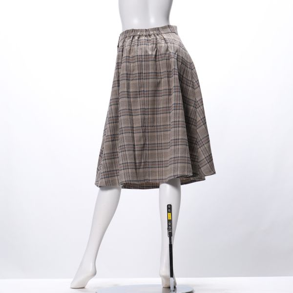 チェック柄フレアスカート