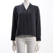 ストライプ柄Vネックブラウス